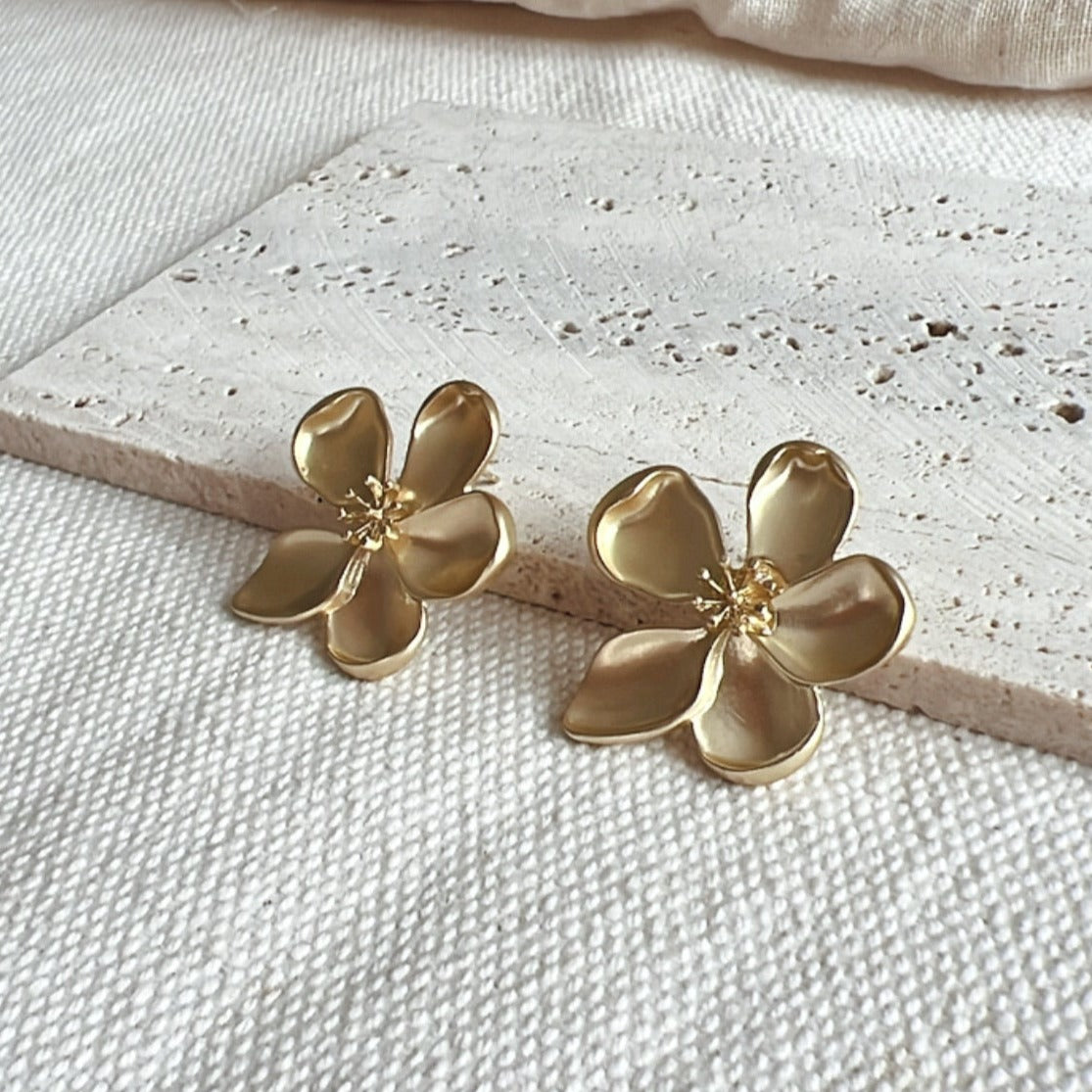 Romy Flower Stud Earrings