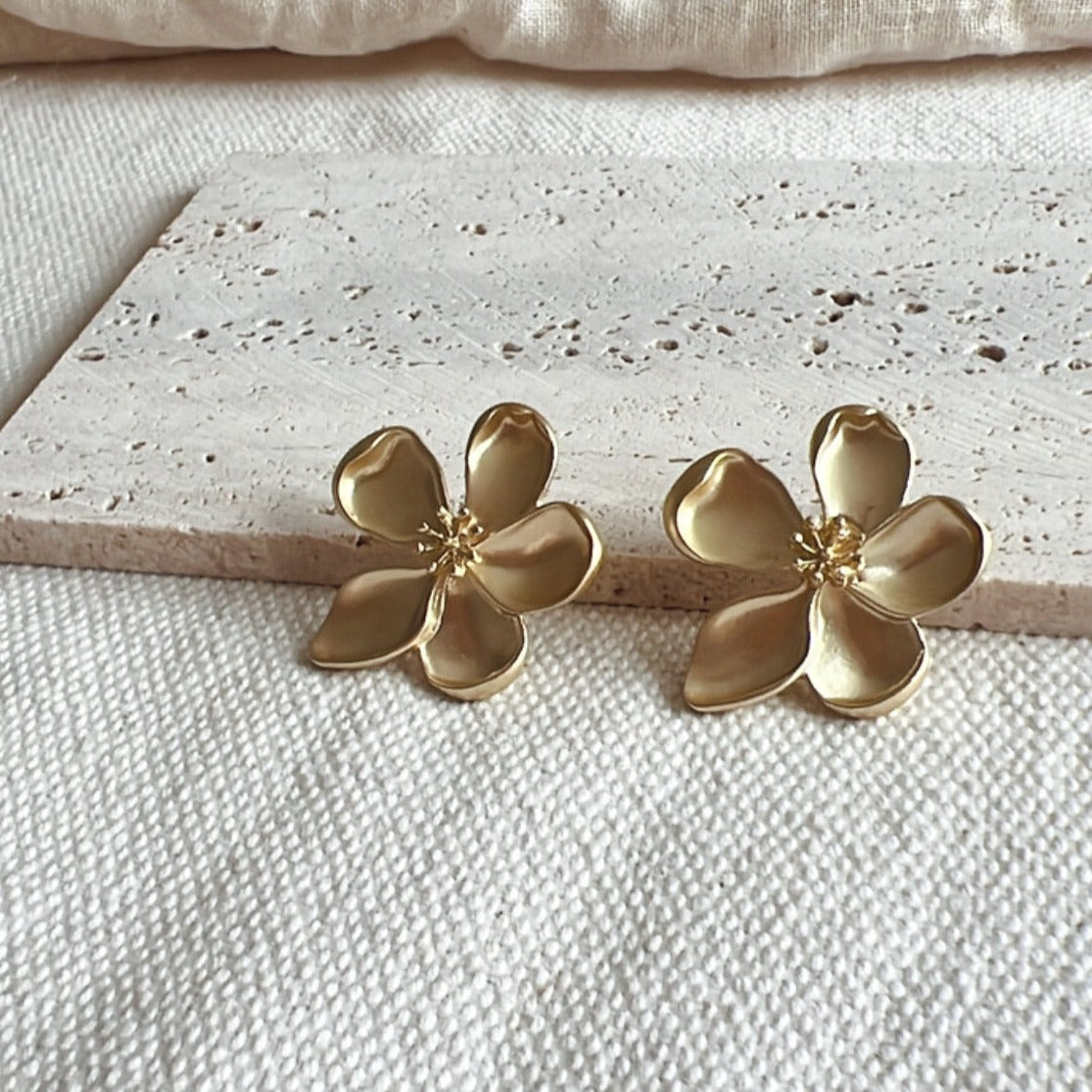 Romy Flower Stud Earrings